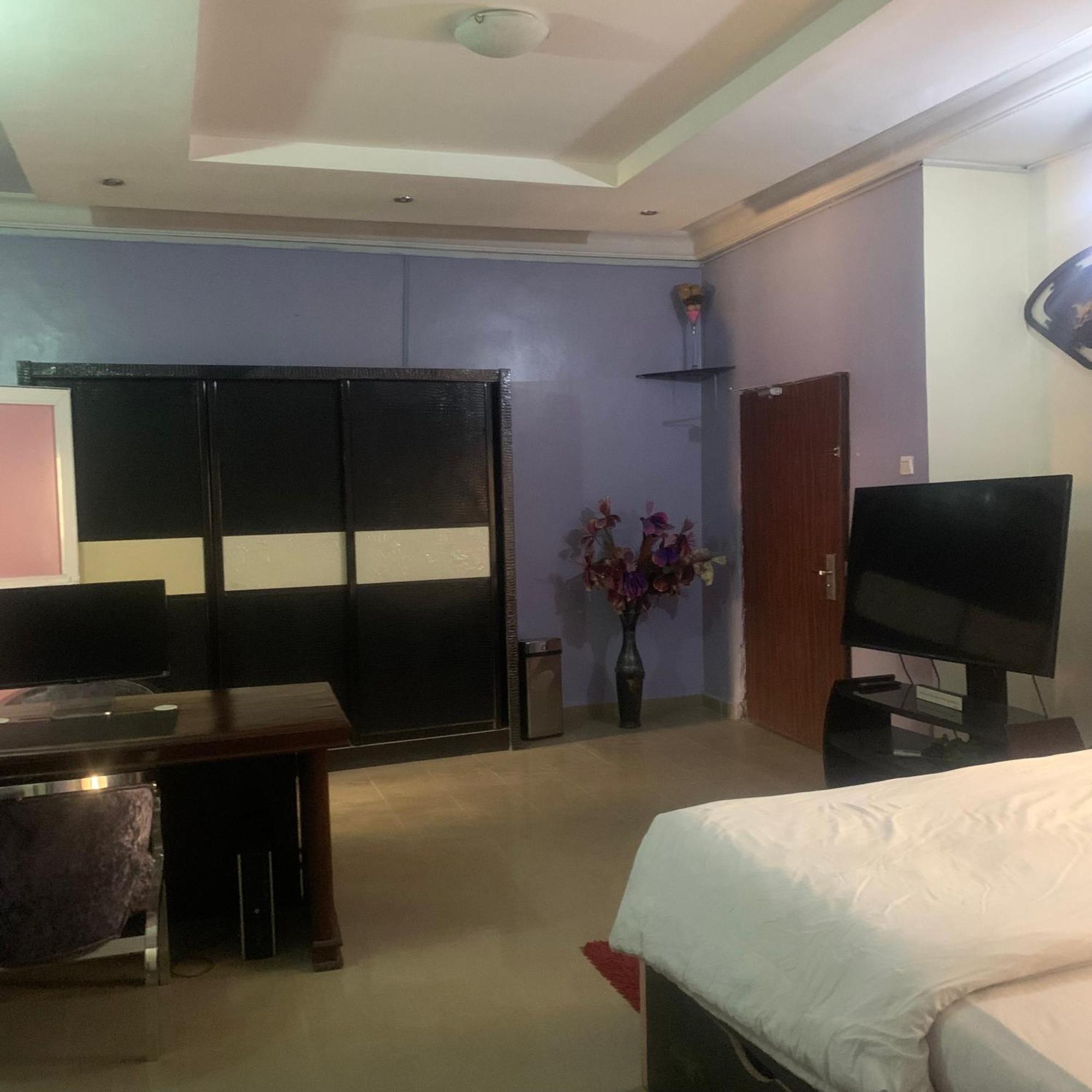 Health Plaza Abuja Aparthotel Exterior foto