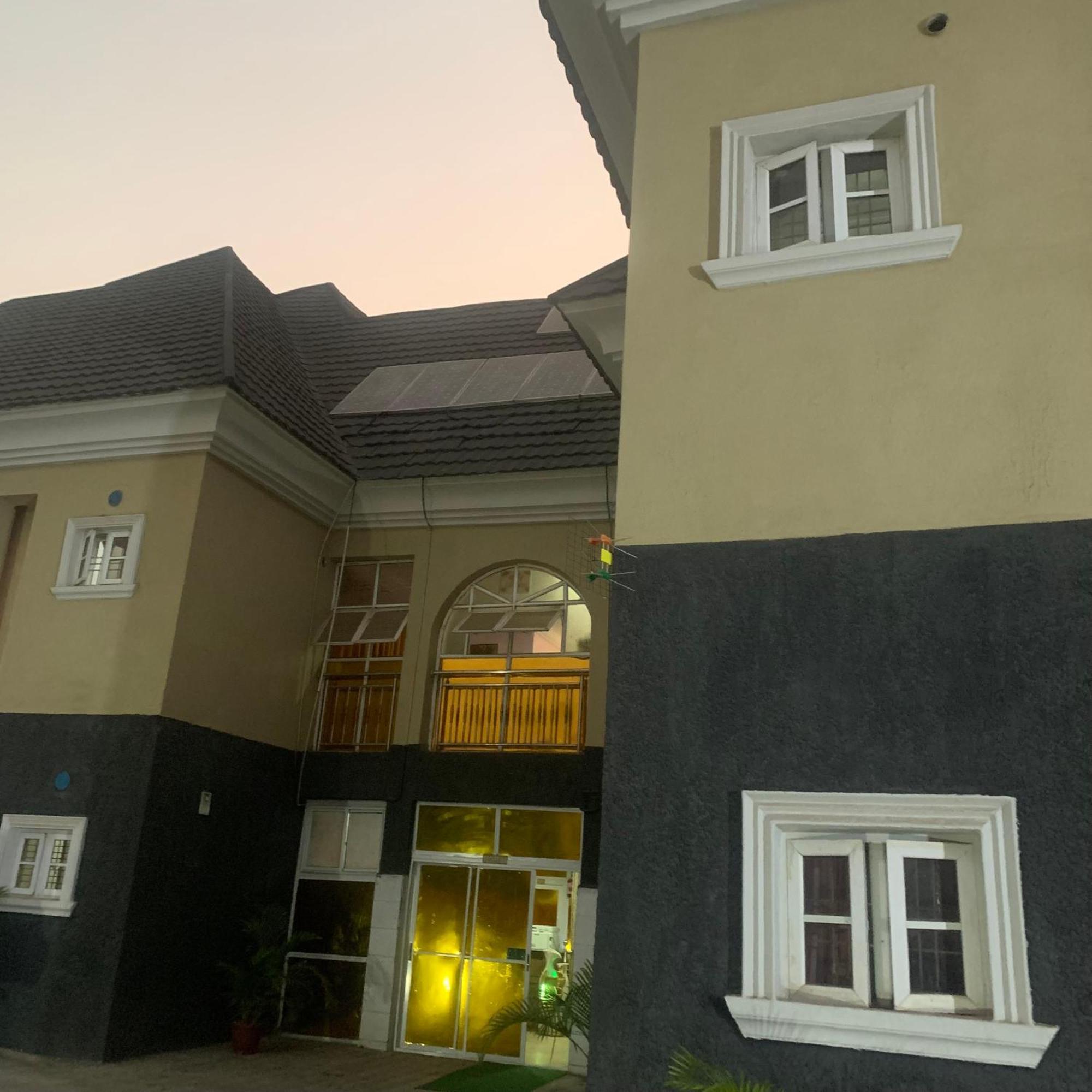 Health Plaza Abuja Aparthotel Exterior foto