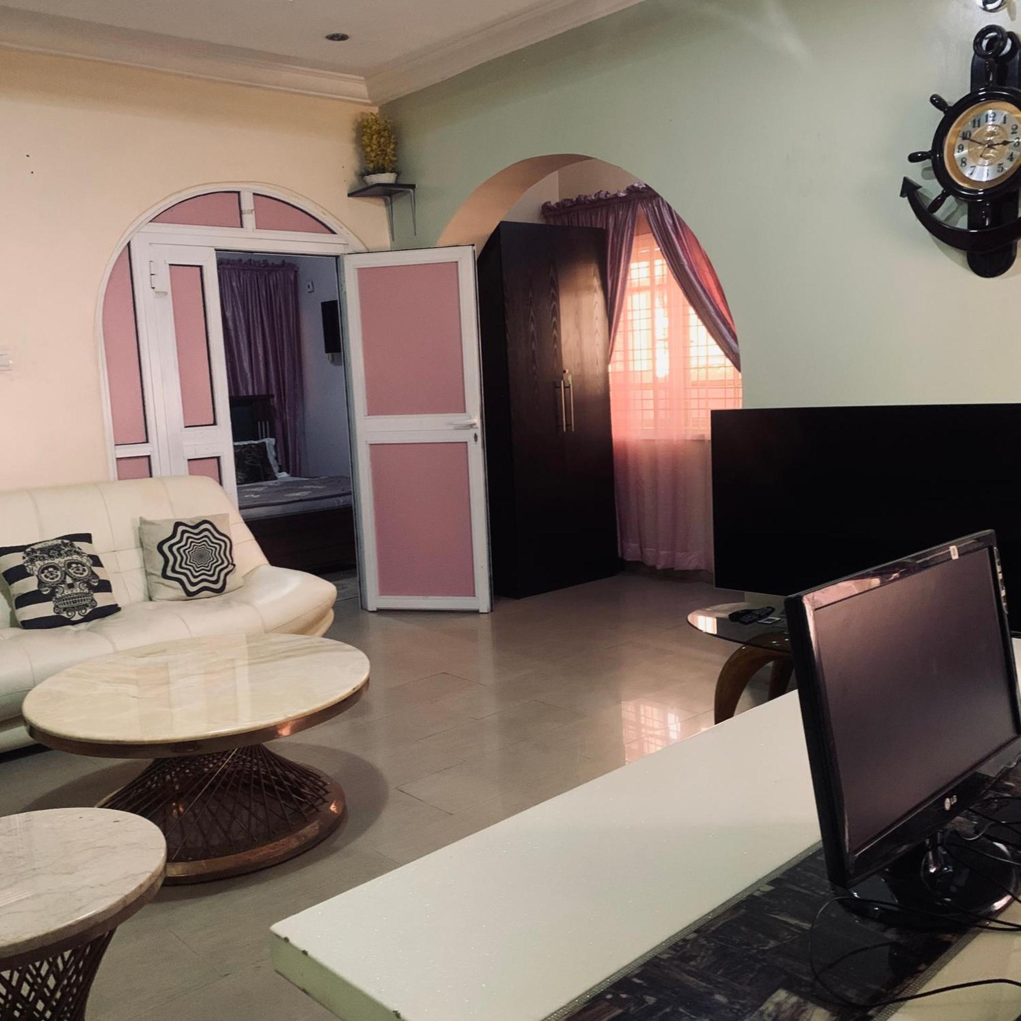 Health Plaza Abuja Aparthotel Exterior foto